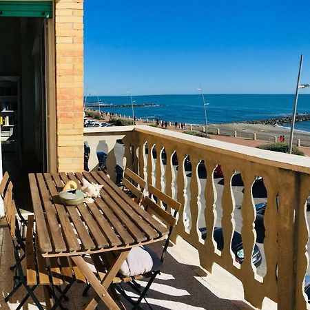 Casa Al Mare Apartment Lido di Ostia Luaran gambar